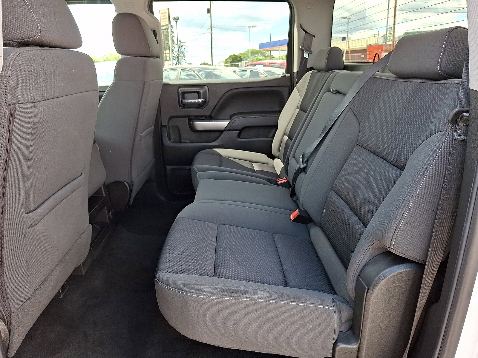 Used 2018 Chevrolet Silverado 1500 LT w/ All Star Edition AWD/4WD image 10