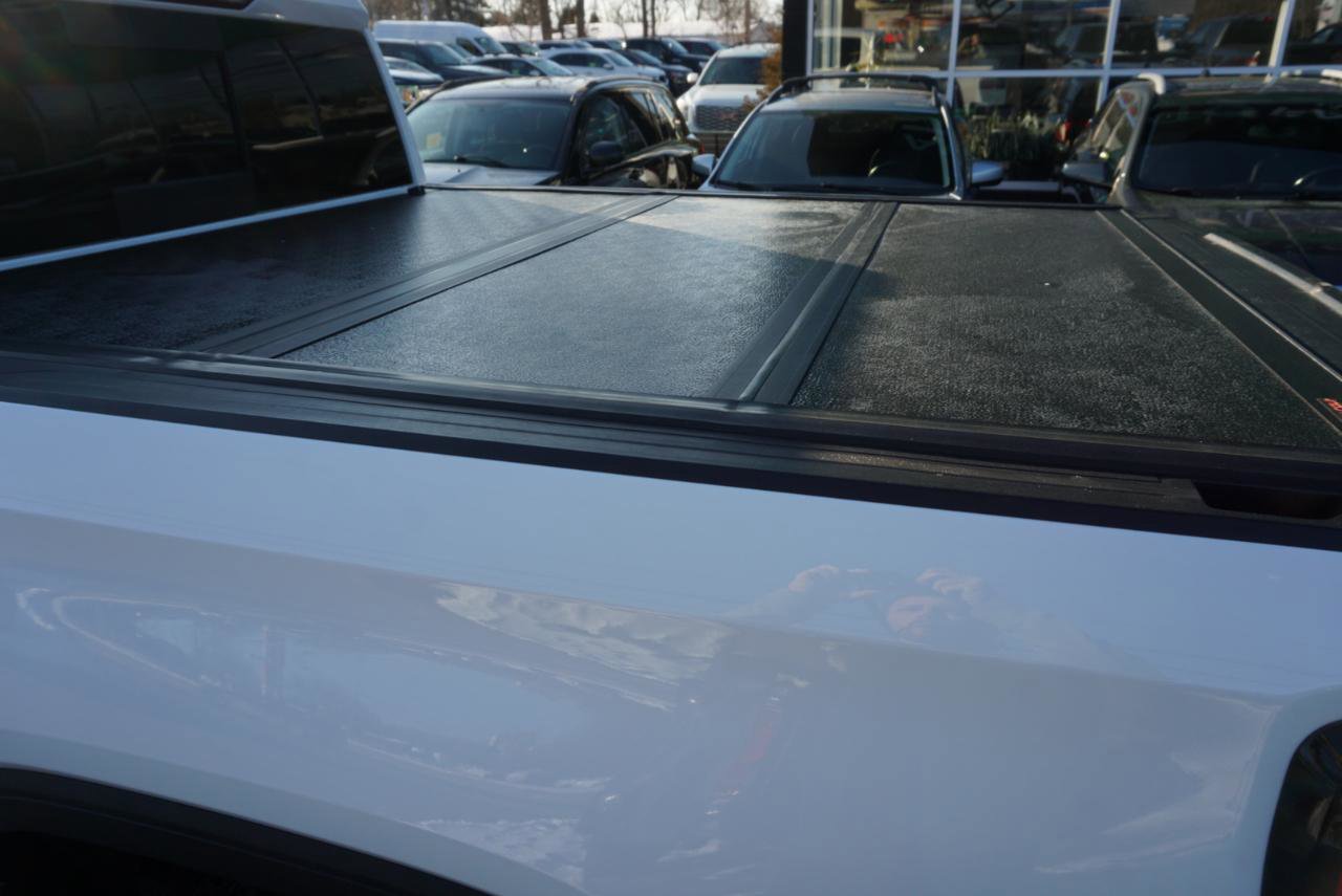 Used 2019 GMC Sierra 1500 AT4 w/ AT4 Premium Package image 9