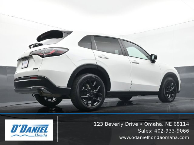 Used 2024 Honda HR-V Sport image 12