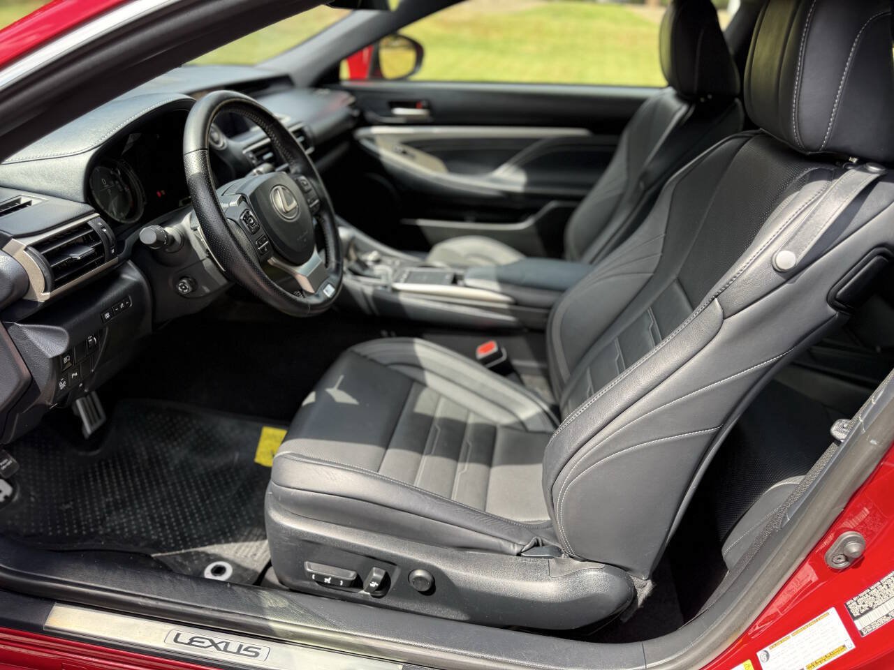 Used 2018 Lexus RC 300 F Sport AWD/4WD image 10