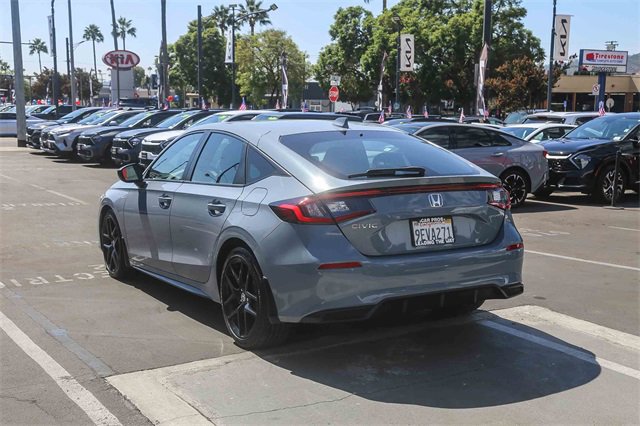 Used 2023 Honda Civic Sport image 8