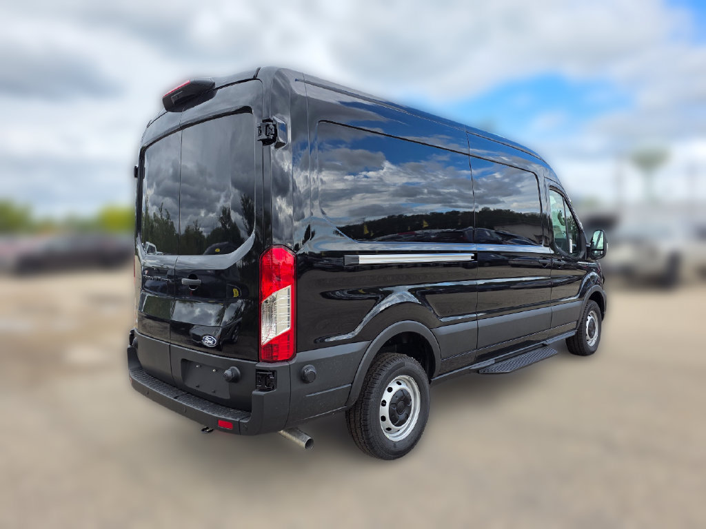 New 2026 Ford Transit 250 148 Medium Roof w/ Load Area Protection Package RWD image 8