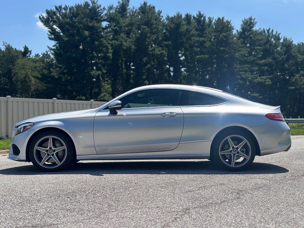 Used 2017 Mercedes-Benz C 300 4MATIC Coupe image 4