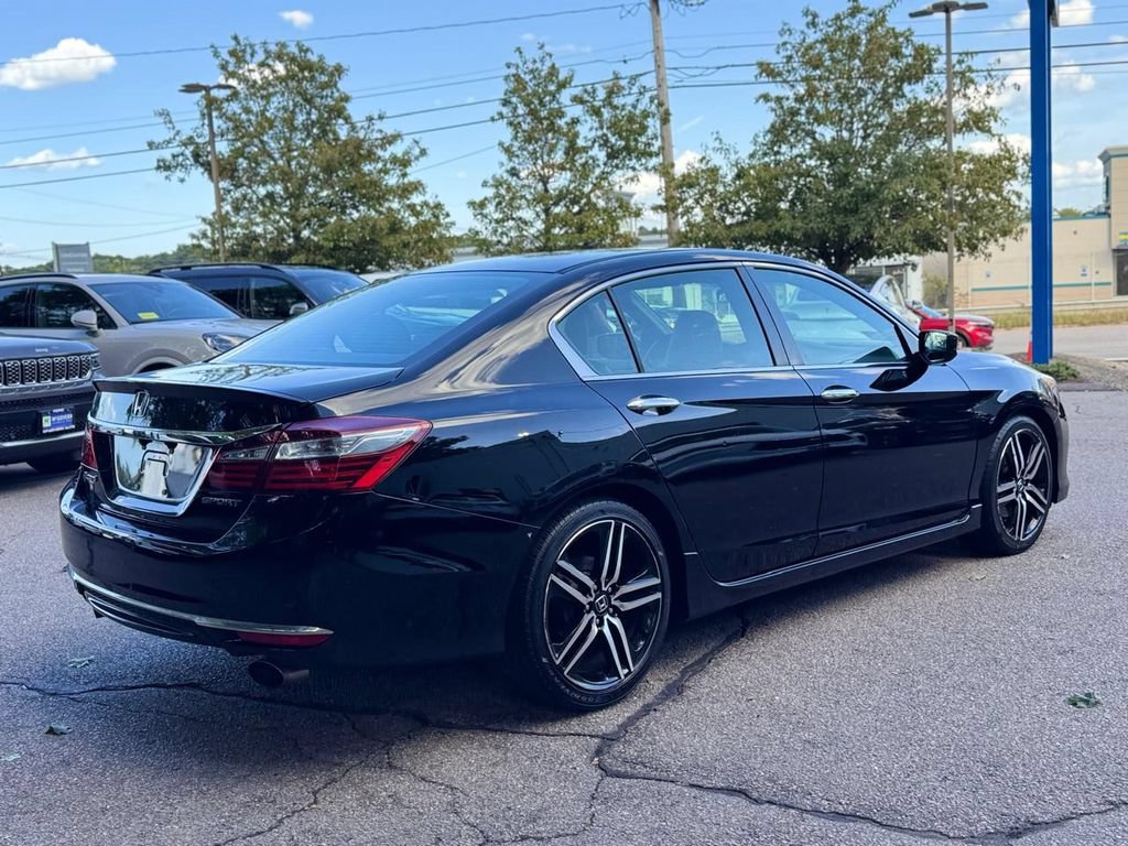 Used 2016 Honda Accord Sport image 6