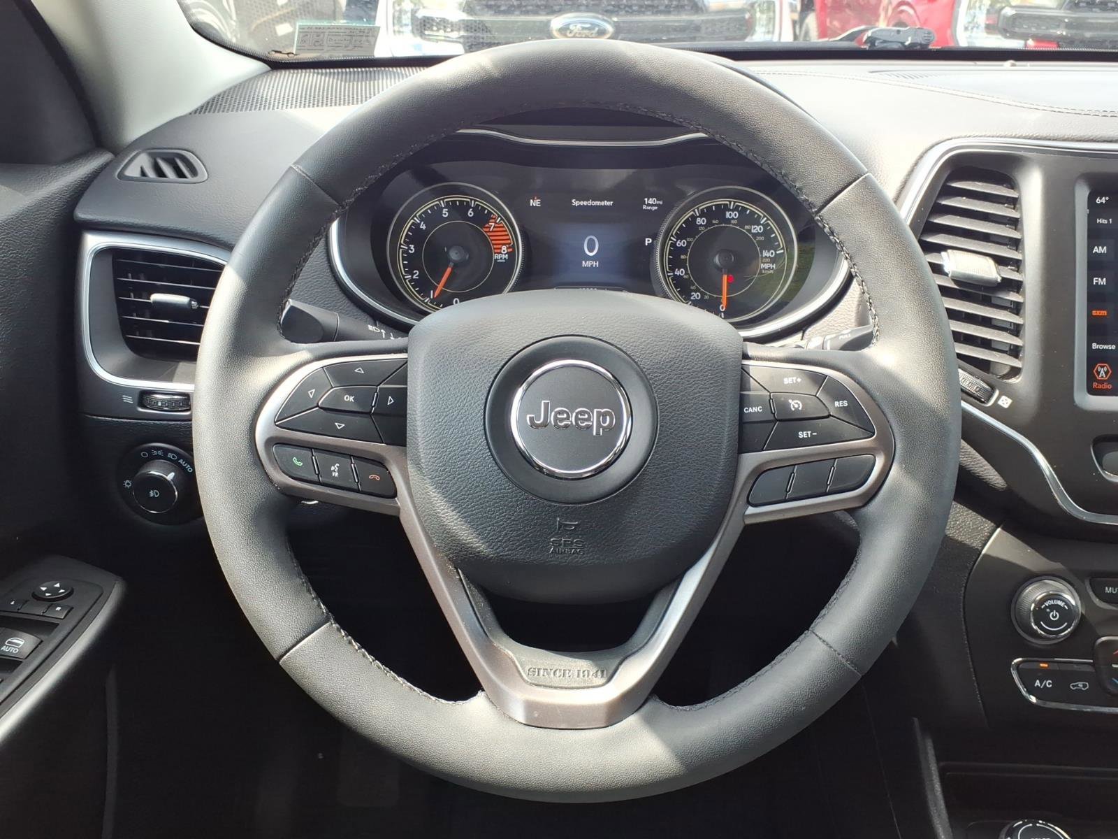 Used 2021 Jeep Cherokee Latitude Lux w/ Sun & Sound Group image 19