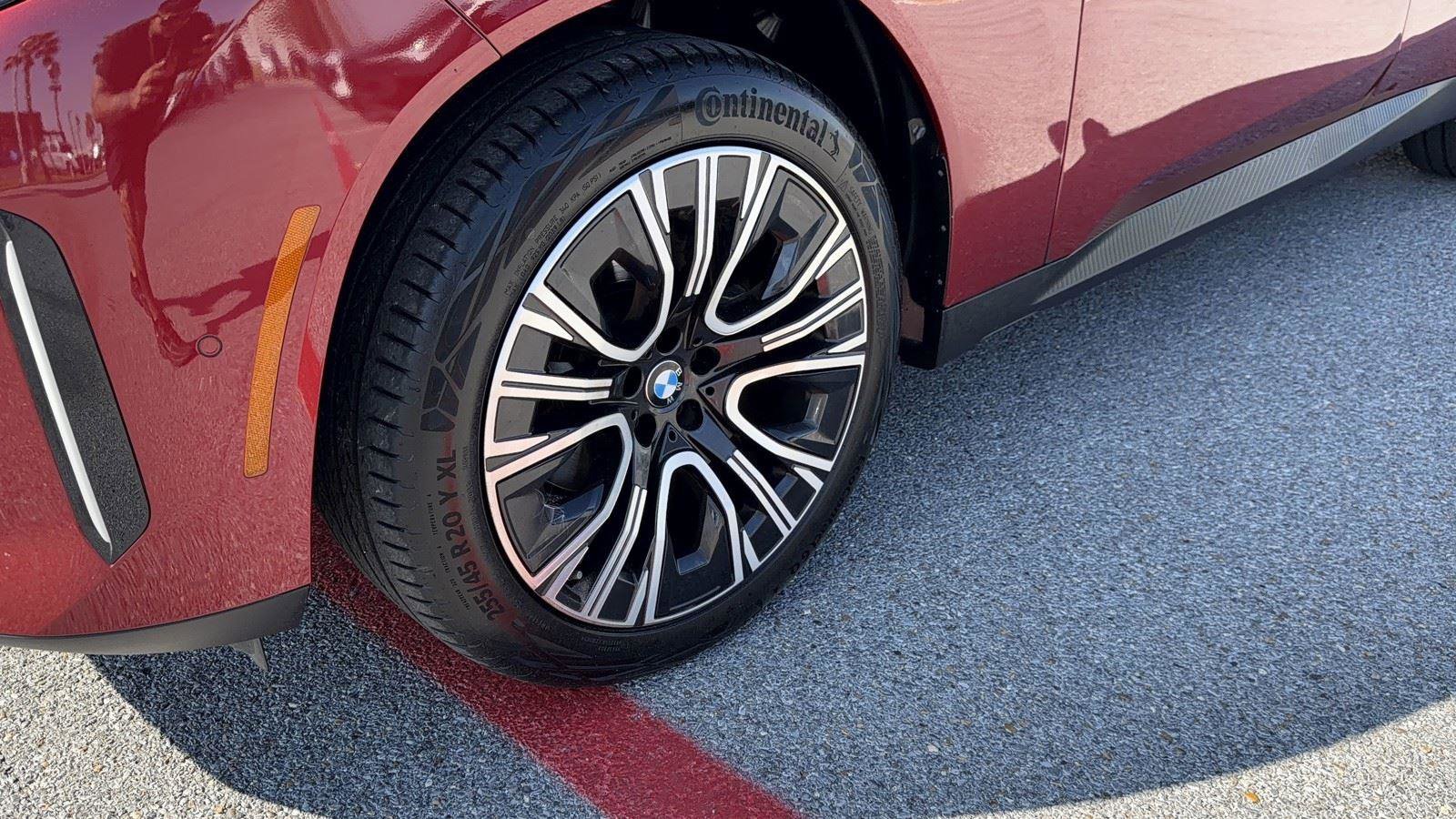 Used 2025 BMW X3 xDrive30i w/ Convenience Package image 9