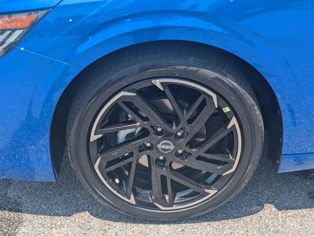 New 2026 Nissan Sentra SR w/ SR Premium Package FWD image 10