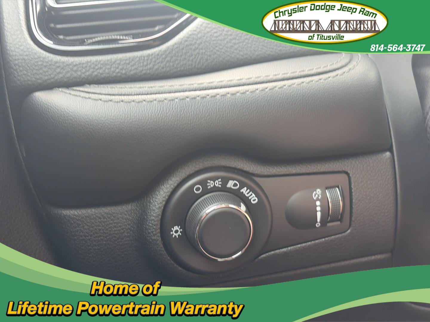 Used 2024 Dodge Durango SXT AWD/4WD image 18