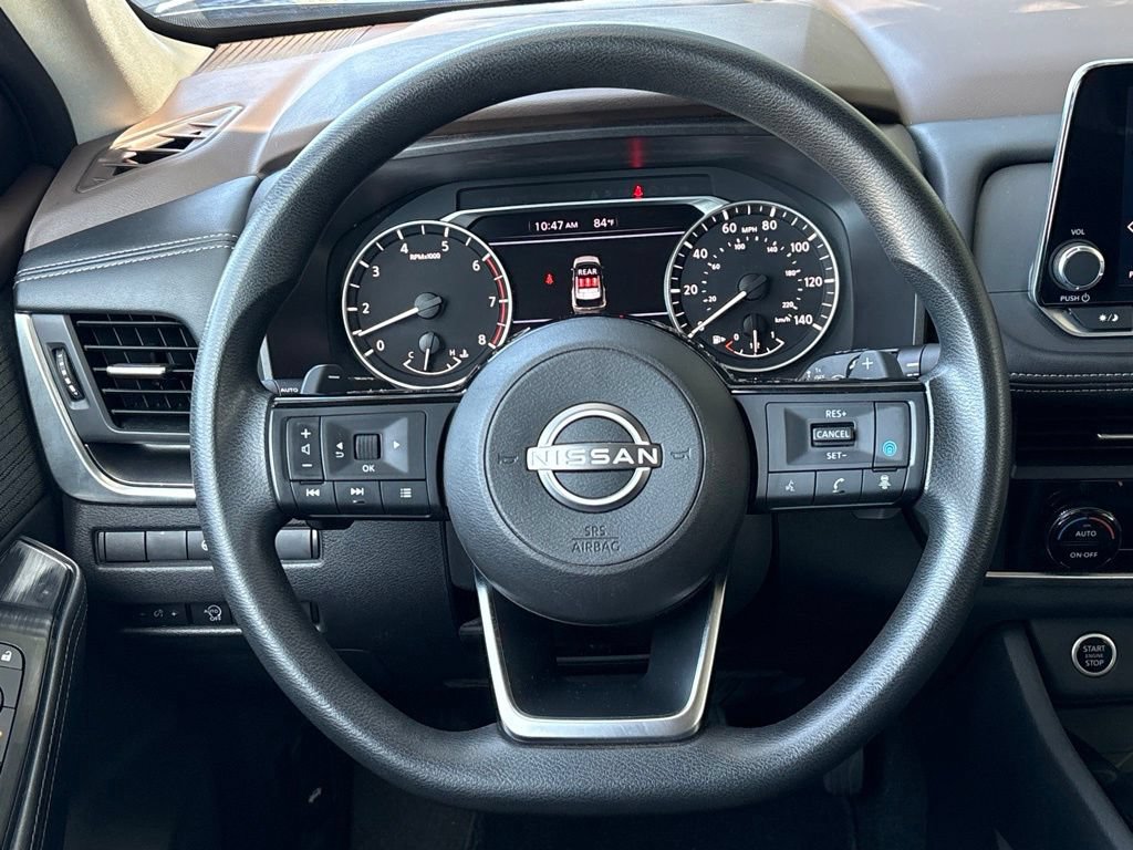 Used 2023 Nissan Rogue SV FWD image 29