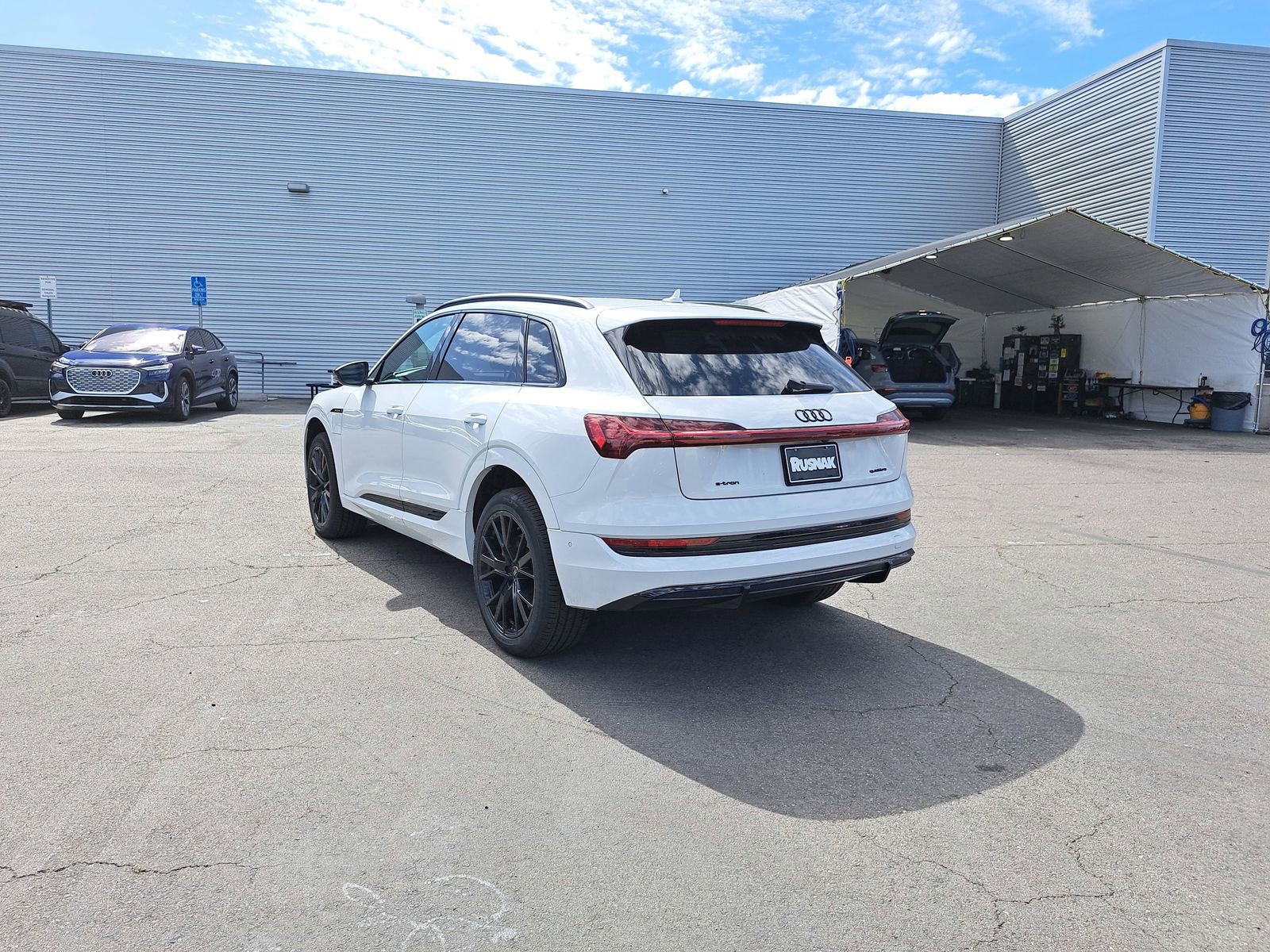Used 2023 Audi e-tron Chronos w/ Chronos Package AWD/4WD image 7
