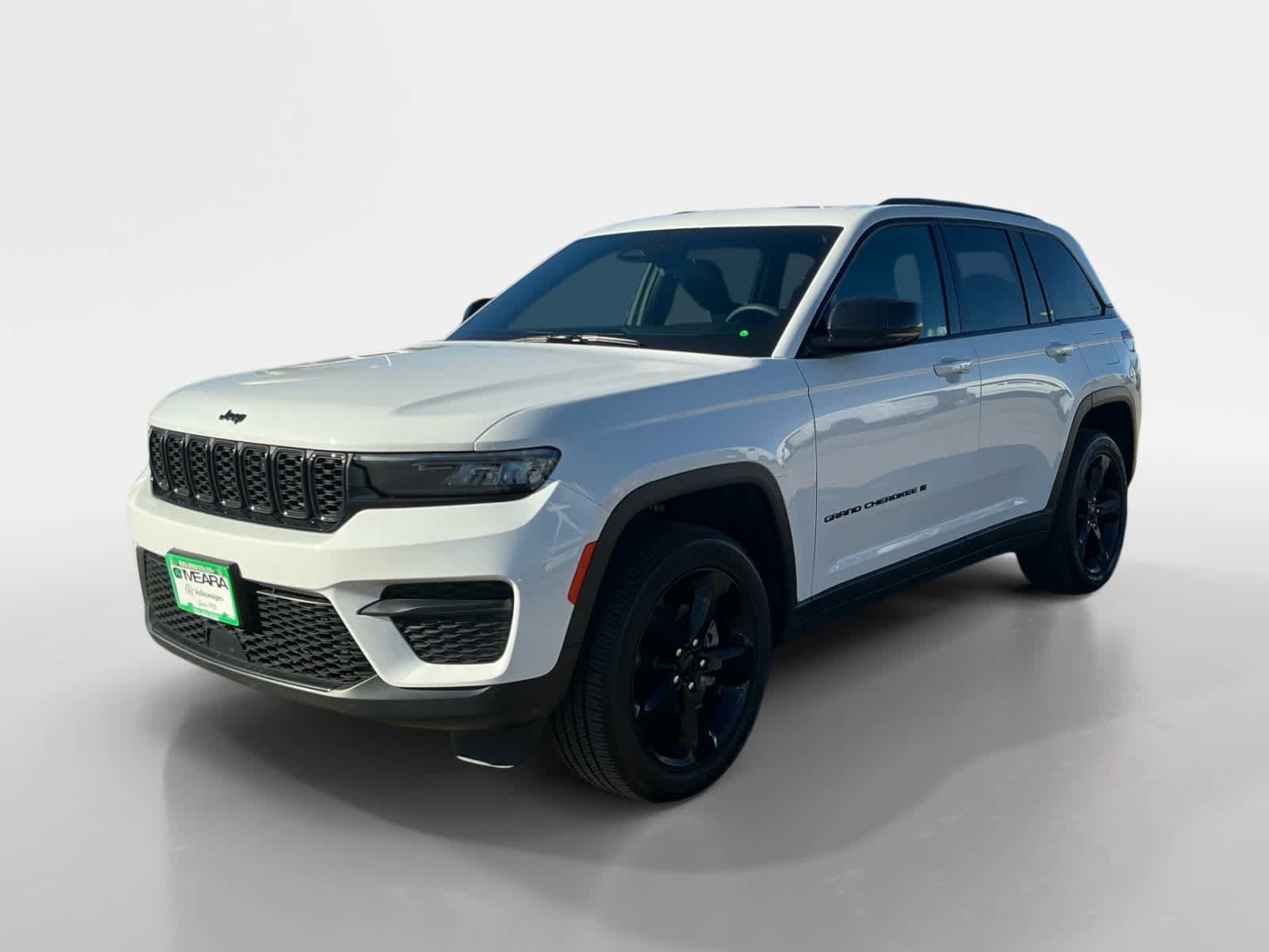 Used 2025 Jeep Grand Cherokee Altitude AWD/4WD 360° Tour