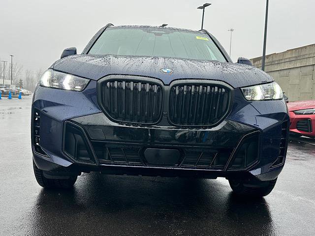 New 2026 BMW X5 xDrive40i w/ M Sport Package image 2