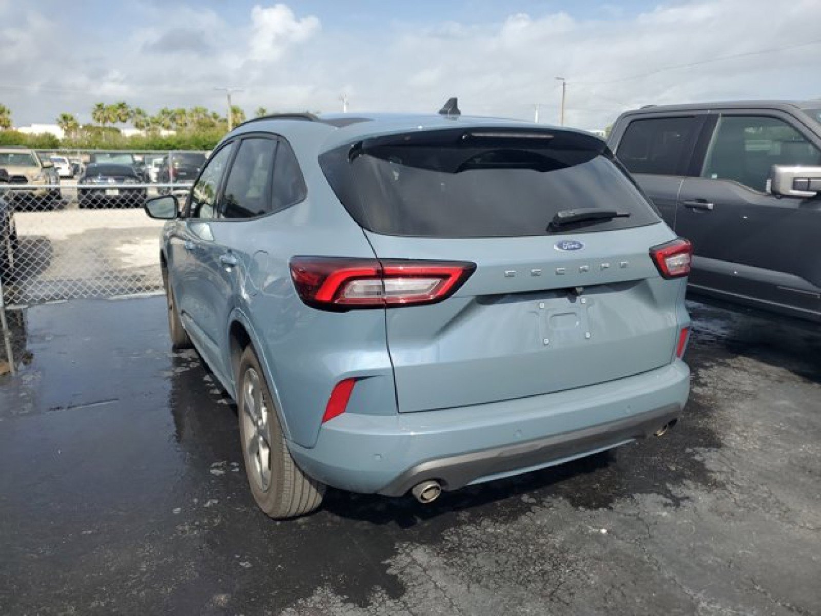 Used 2023 Ford Escape ST-Line w/ Tech Pack #1 image 4