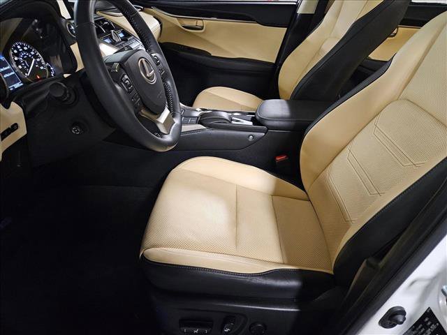 Used 2015 Lexus NX 300h FWD w/ Luxury Package image 17