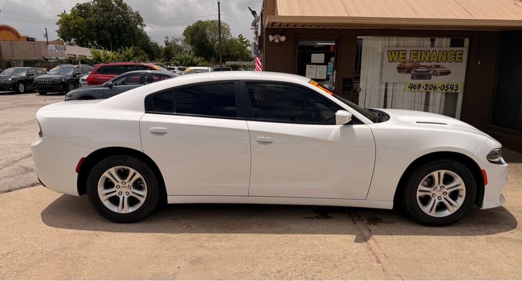 Used 2021 Dodge Charger SXT RWD image 6