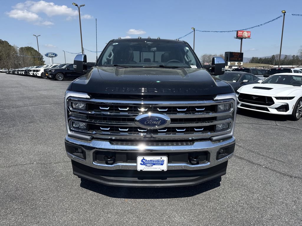 Used 2025 Ford F350 Lariat w/ Lariat Ultimate Package image 2