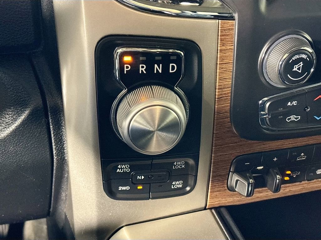 Used 2017 RAM 1500 Laramie w/ Convenience Group image 18