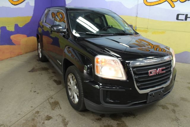 Used 2017 GMC Terrain SLE AWD/4WD image 2