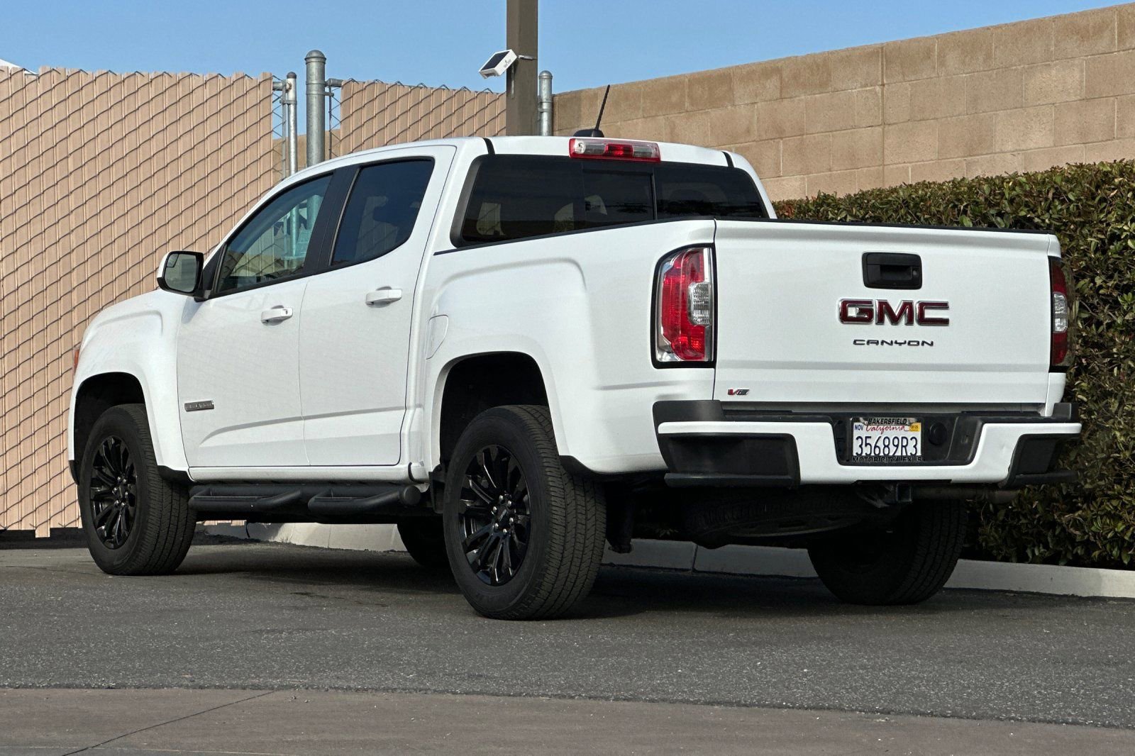 Used 2022 GMC Canyon Elevation w/ Elevation Premium Package image 6