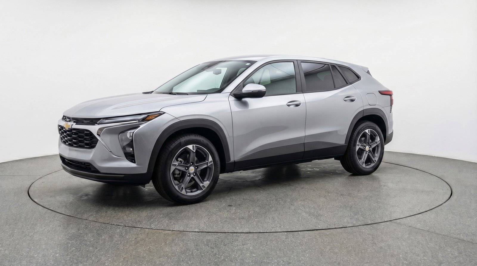 Used 2025 Chevrolet Blazer LT FWD image 3