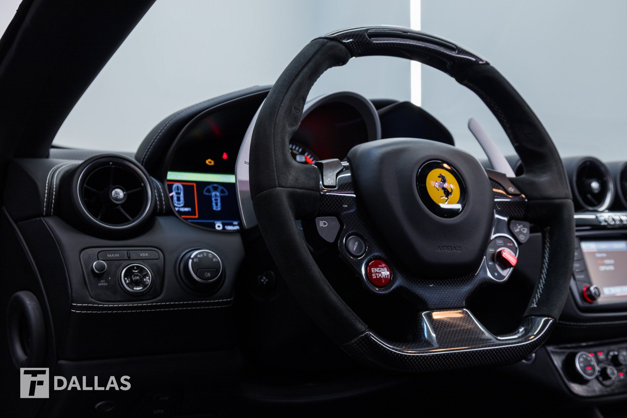 Used 2016 Ferrari FF AWD/4WD image 29