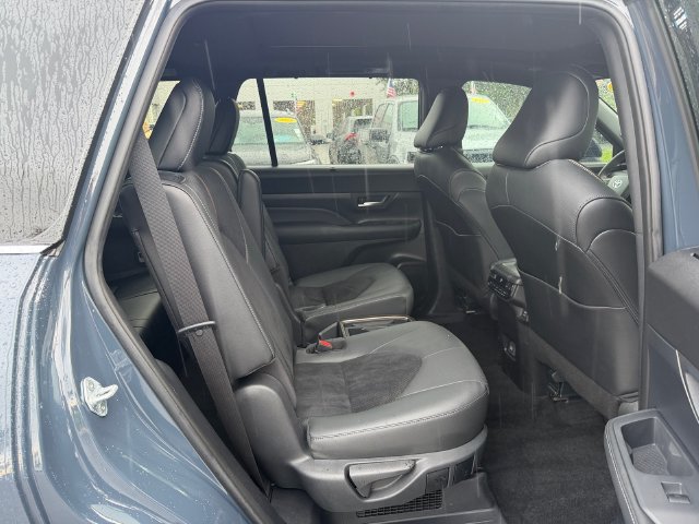 Certified 2024 Toyota Grand Highlander AWD Hybrid image 18