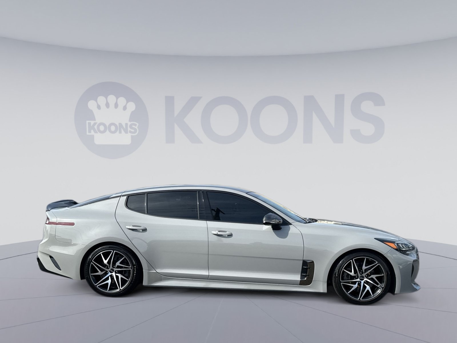 Used 2022 Kia Stinger GT-Line RWD image 8