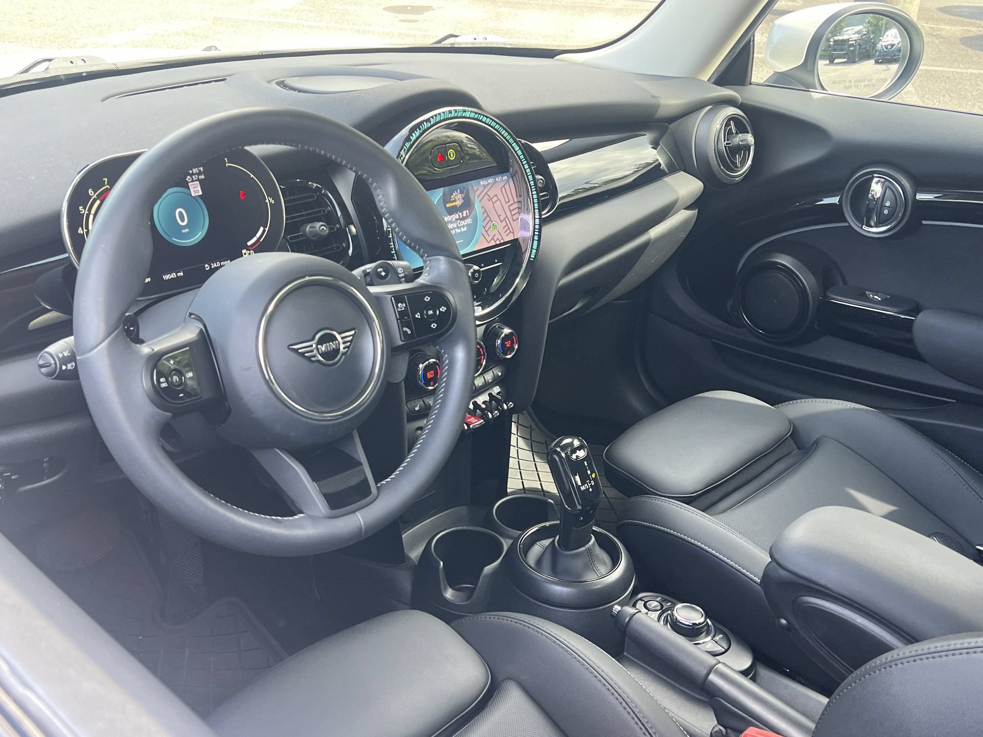 Used 2023 MINI Cooper S FWD image 2