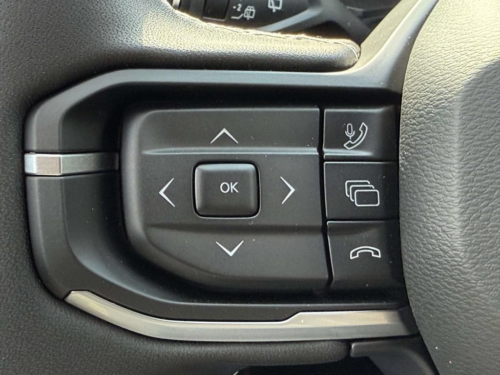 New 2026 Jeep Cherokee Overland AWD/4WD image 24