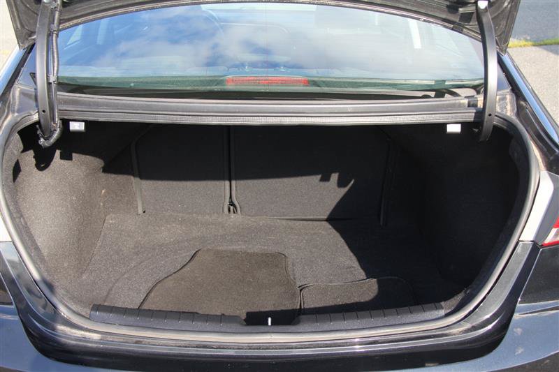 Used 2018 Hyundai Elantra SEL FWD image 11
