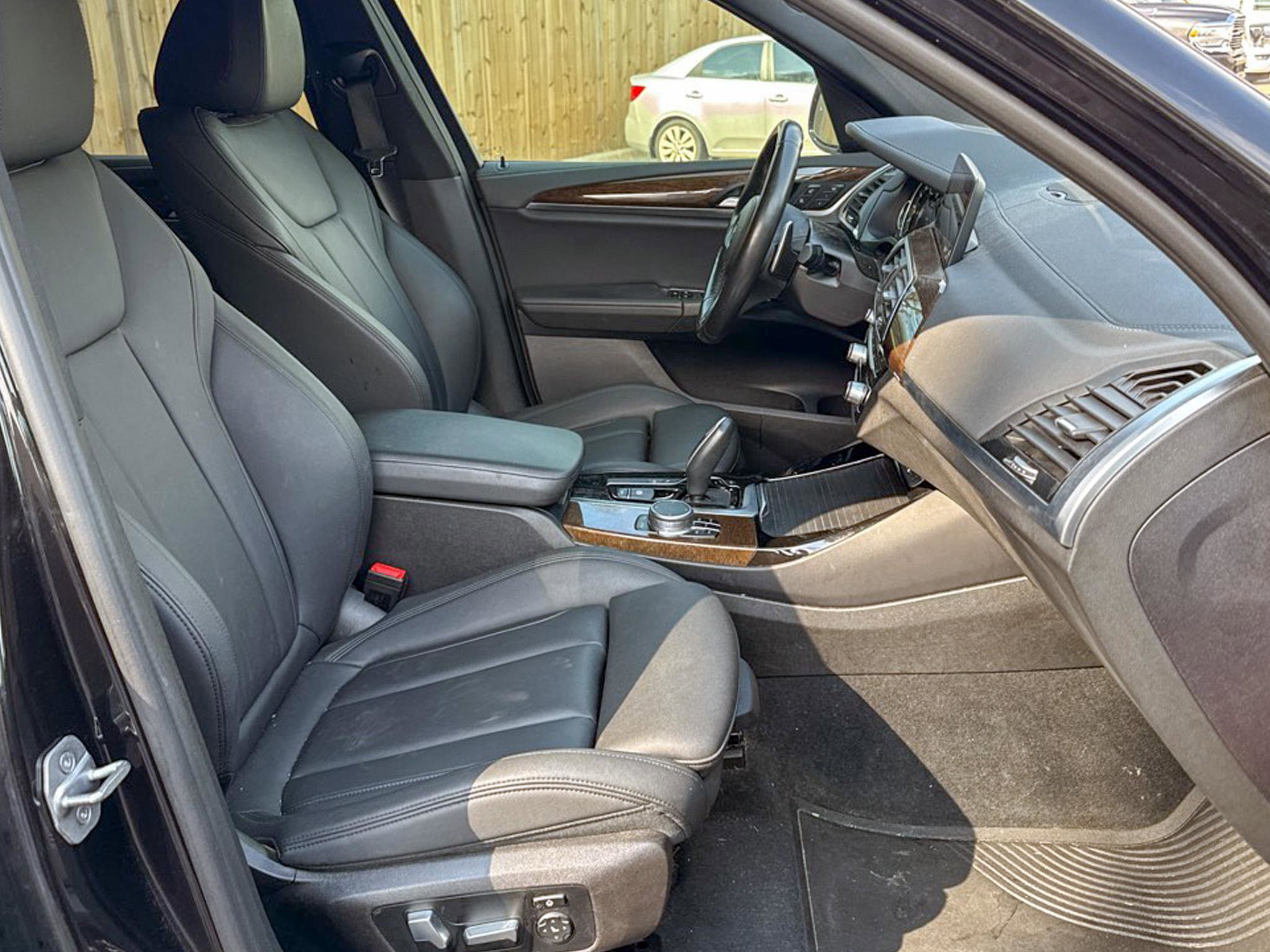 Used 2019 BMW X3 M40i image 23