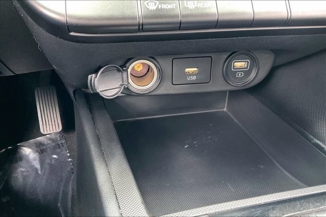 Certified 2021 Hyundai Elantra SEL FWD image 36