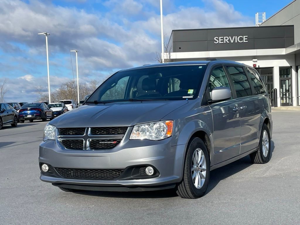 Used 2019 Dodge Grand Caravan SXT image 3