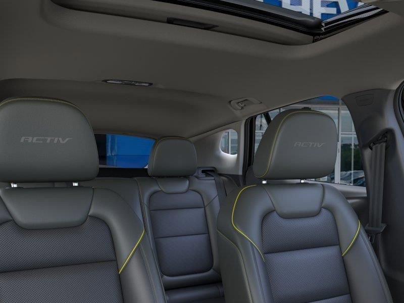 New 2026 Chevrolet Trax ACTIV w/ Sunroof Package FWD image 24