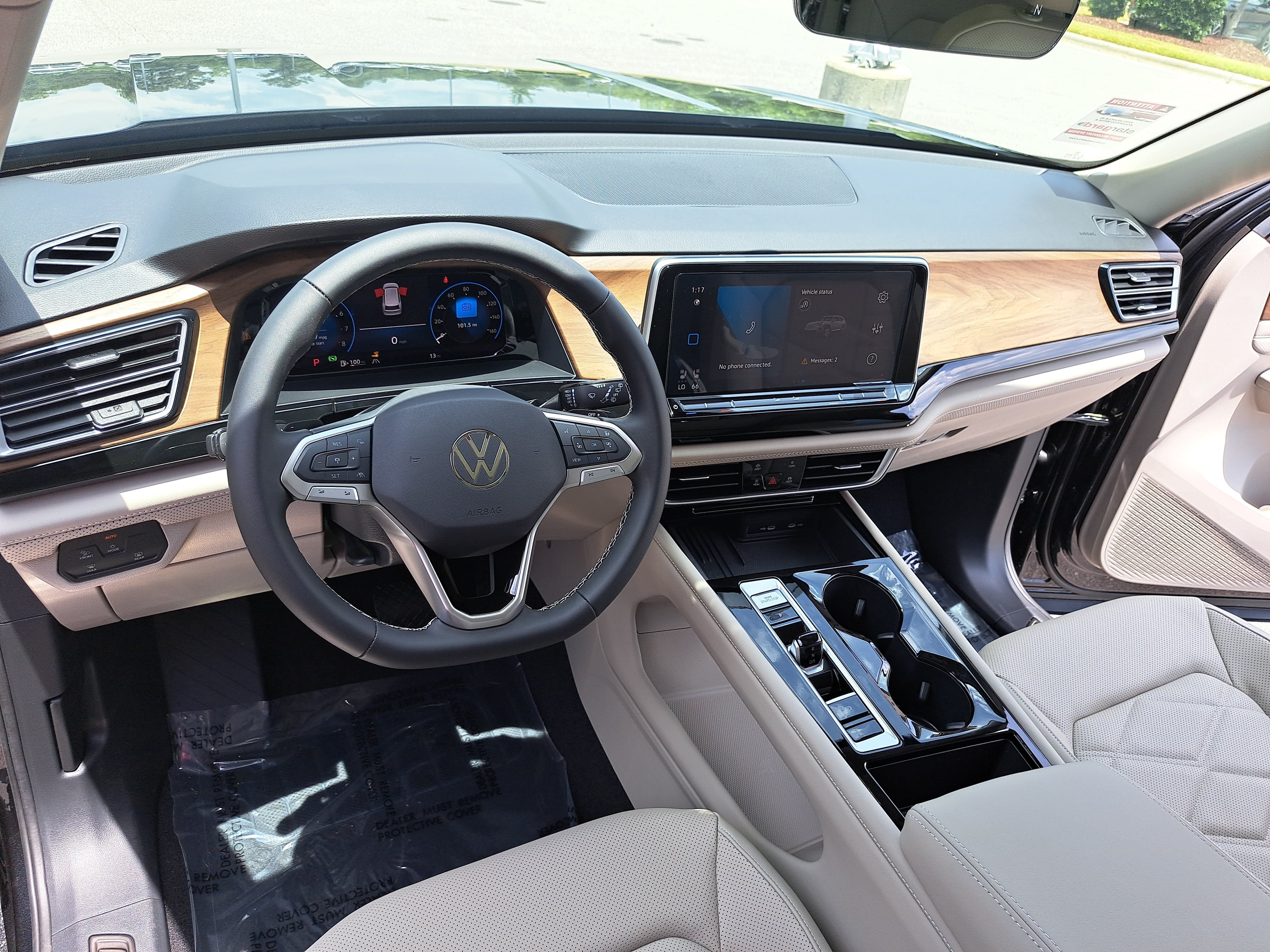 New 2026 Volkswagen Atlas SE FWD image 17