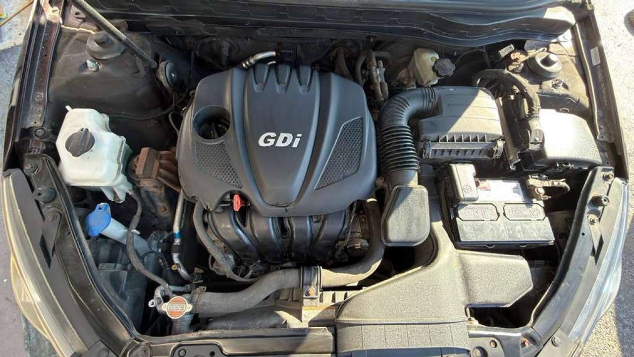 Used 2012 Kia Optima LX FWD image 30