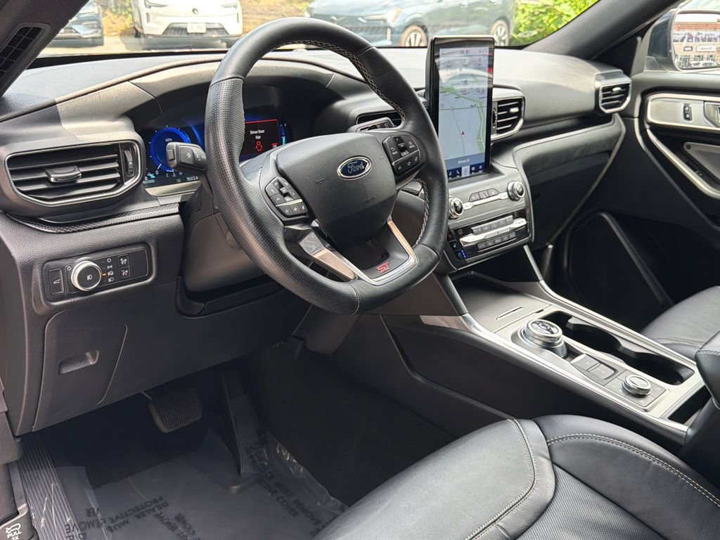 Used 2020 Ford Explorer ST w/ ST Street Pack AWD/4WD image 20