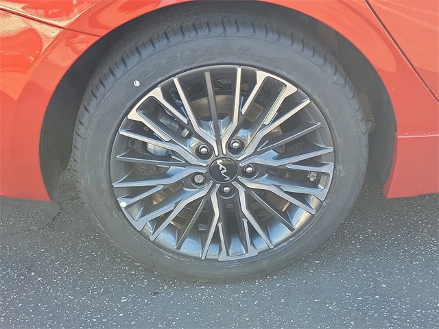 Used 2024 Kia Forte GT-Line image 6