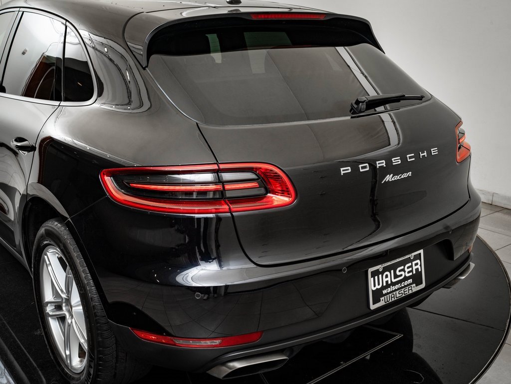 Used 2018 Porsche Macan image 17