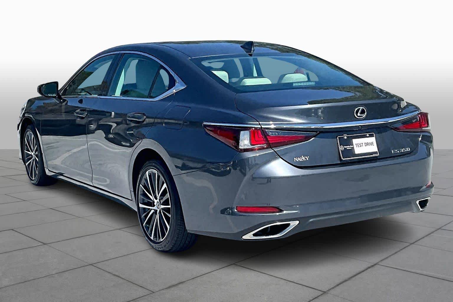 Used 2023 Lexus ES 350 w/ Premium Package image 11