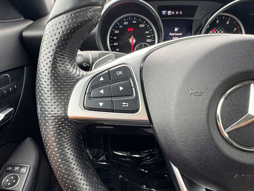 Used 2019 Mercedes-Benz SLC 300 image 19