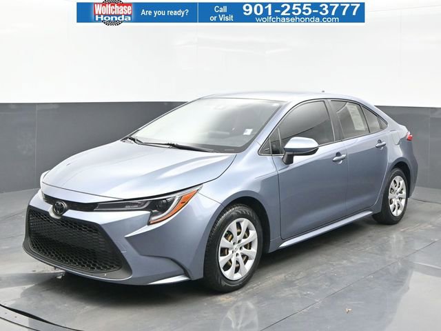 Used 2022 Toyota Corolla LE image 1