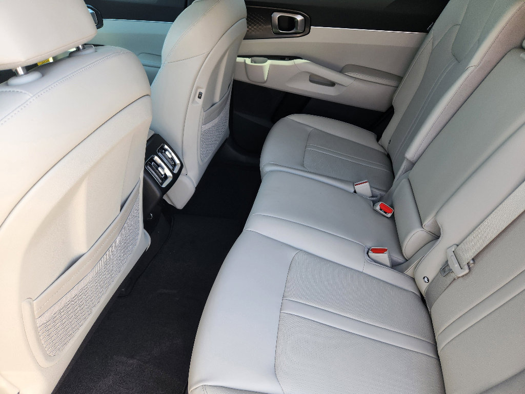 New 2026 Kia Sorento S image 21