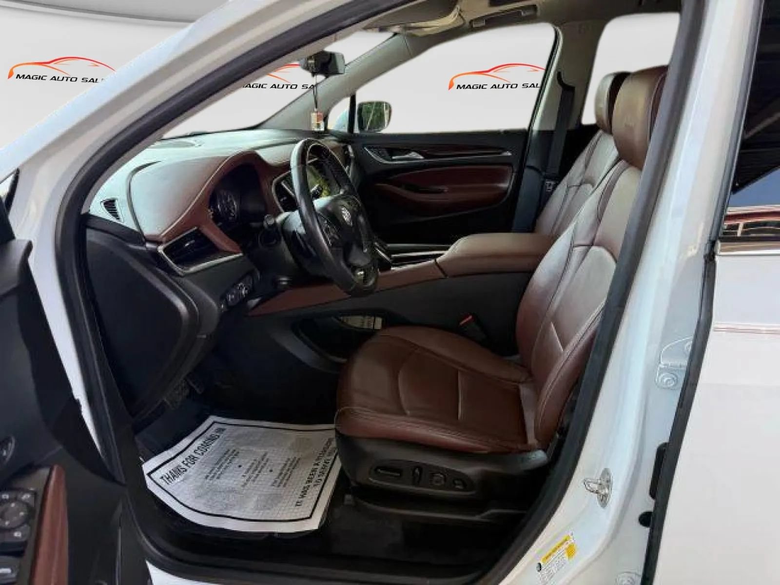 Used 2021 Buick Enclave Avenir w/ Avenir Technology Package AWD/4WD image 13