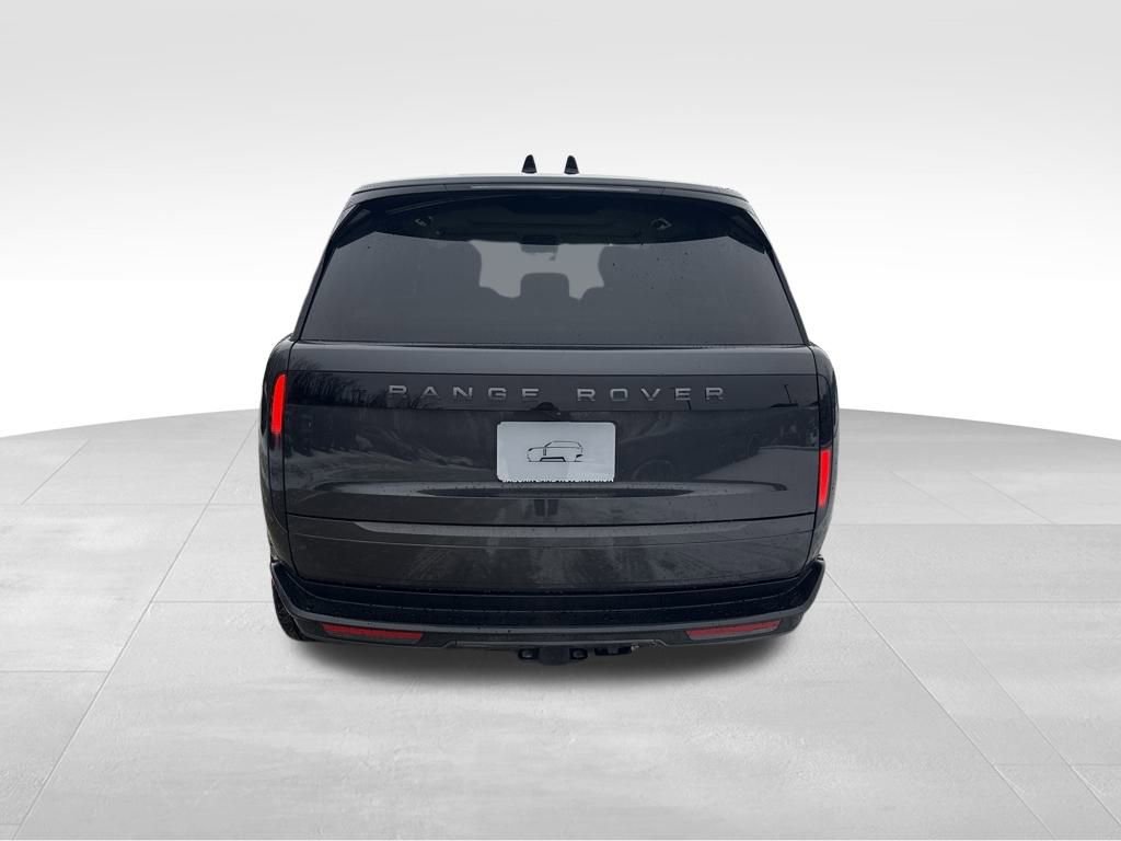 New 2026 Land Rover Range Rover Long Wheelbase SE image 8