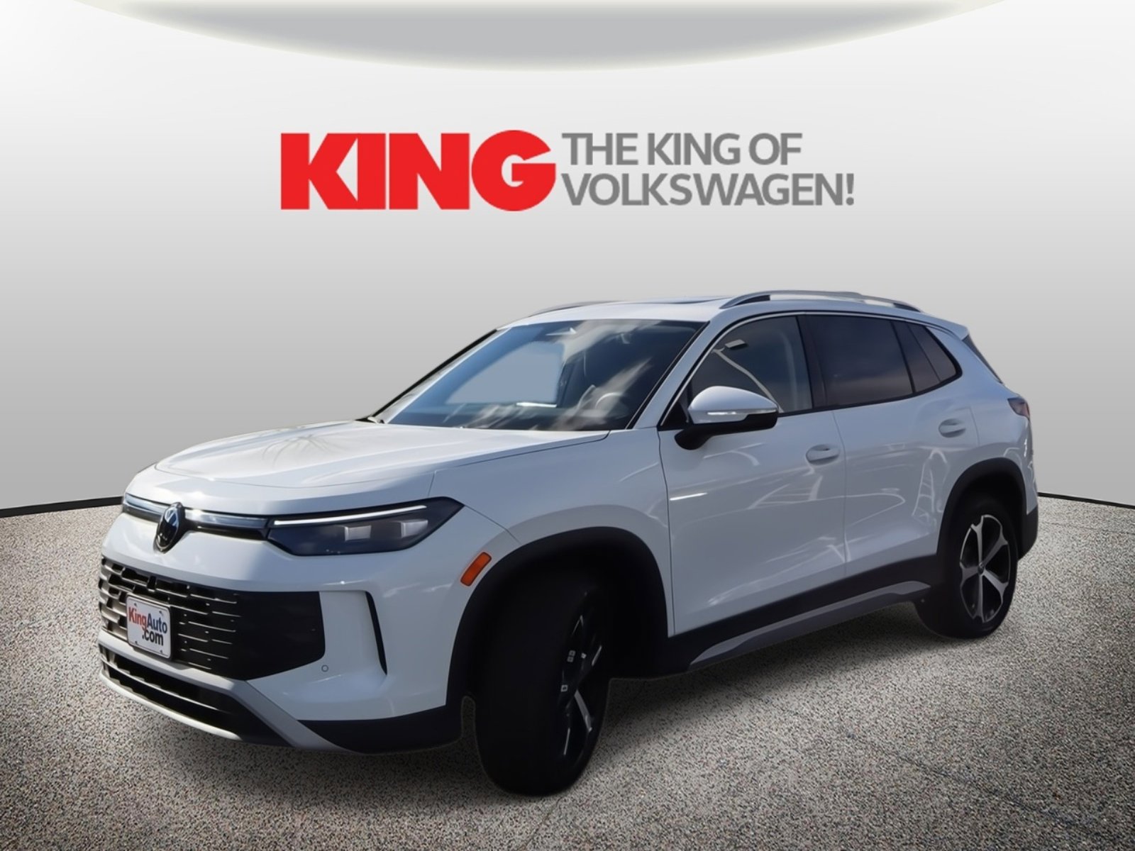 New 2026 Volkswagen Tiguan SE image 8