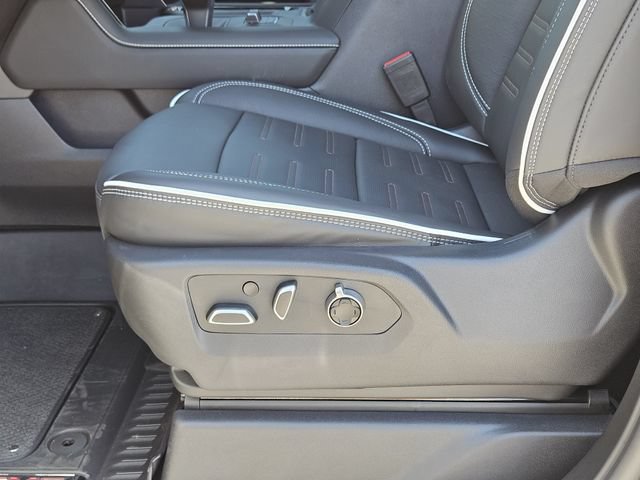 New 2026 GMC Sierra 1500 AT4X AWD/4WD image 18