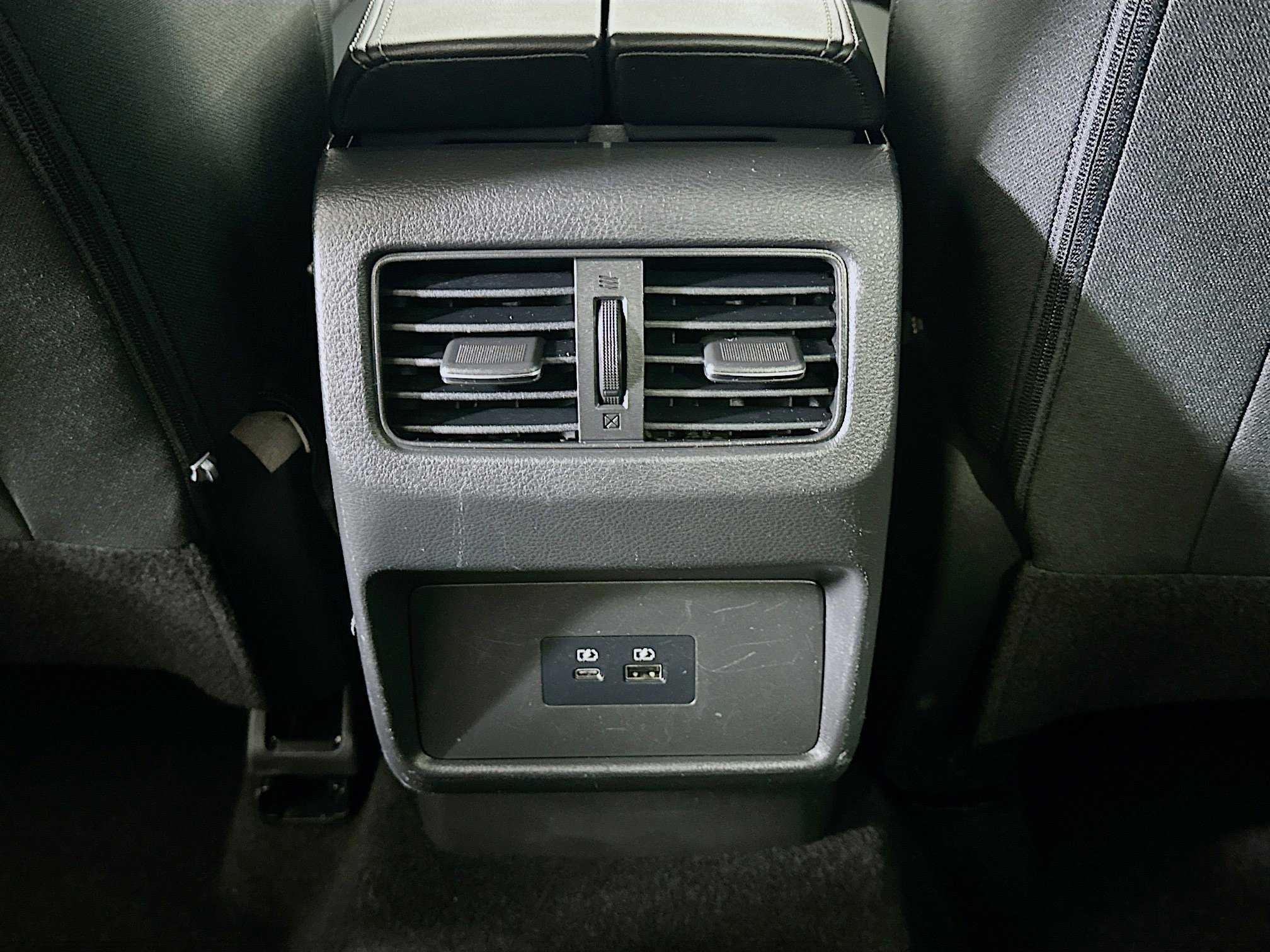 Used 2021 Nissan Rogue SV image 27