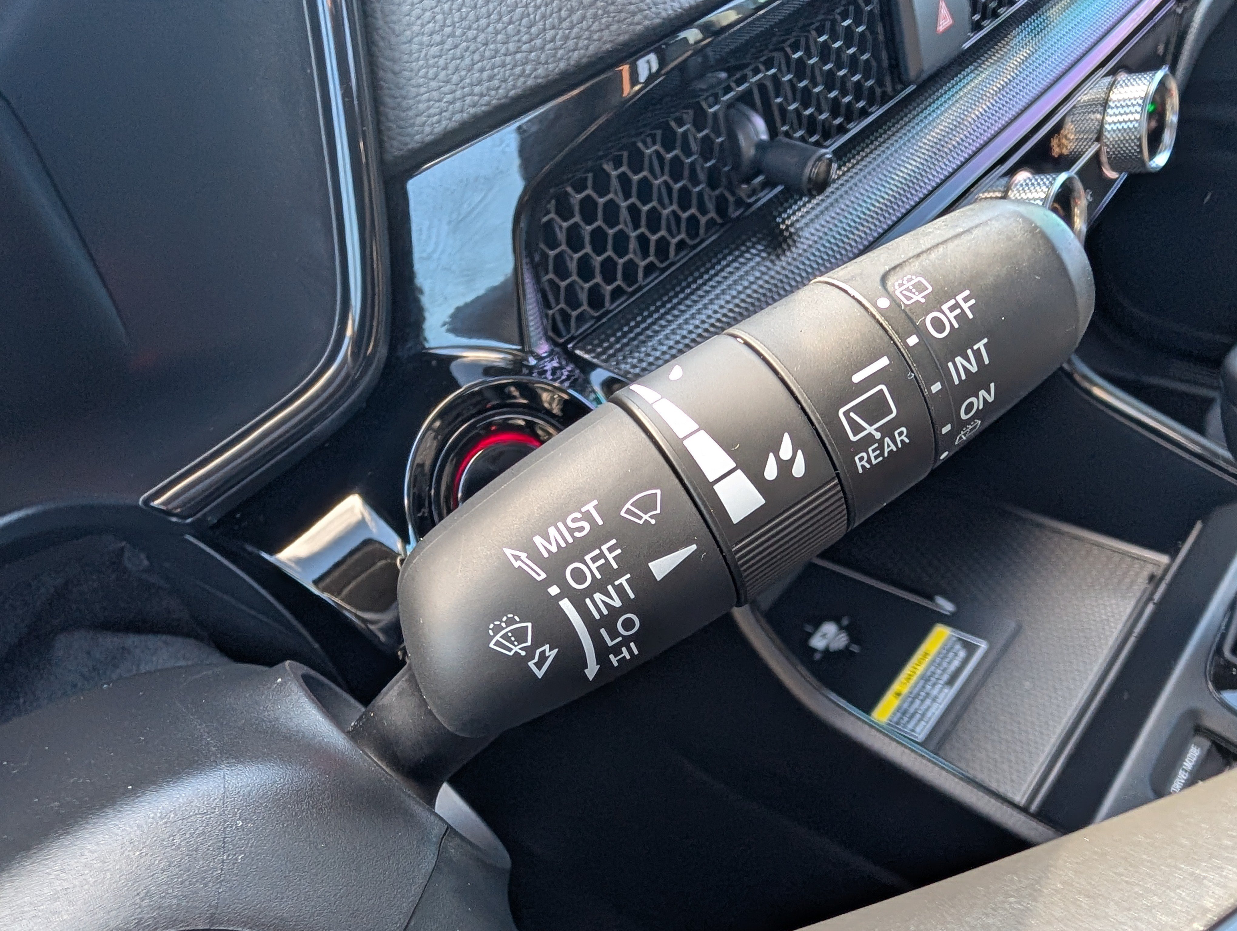 Used 2025 Honda CR-V EX-L image 29