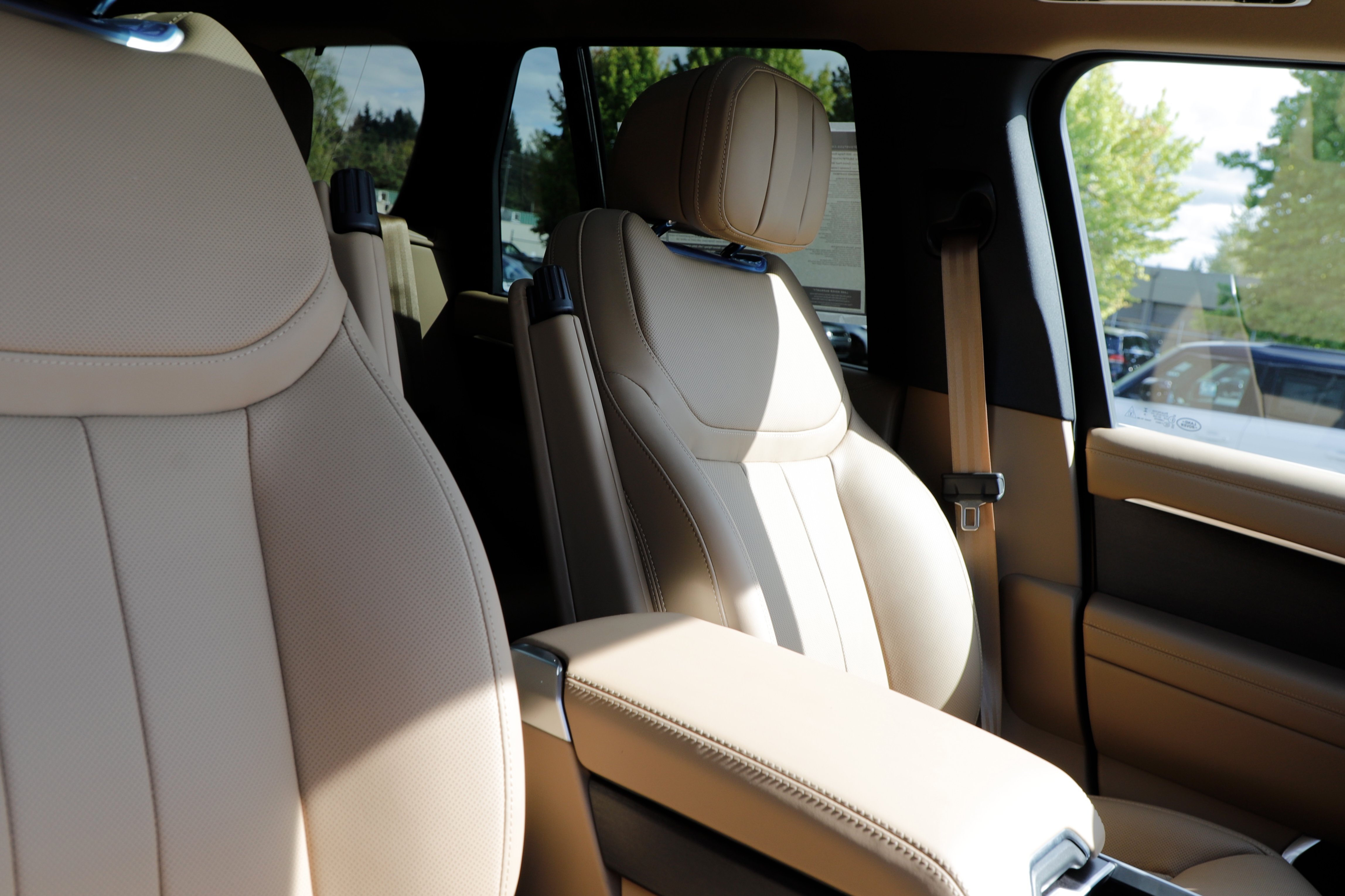 New 2026 Land Rover Range Rover SE AWD/4WD image 12